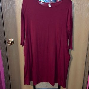 Zenana maroon dress w/pockets